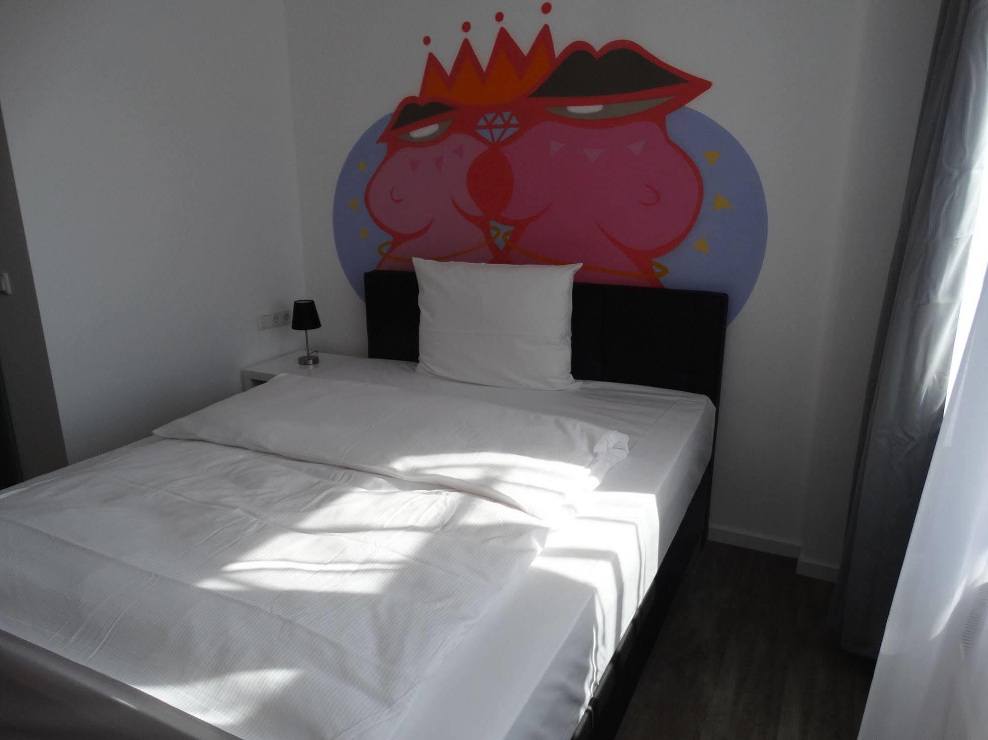 Hotel Stay เอสเซน ภายนอก รูปภาพ